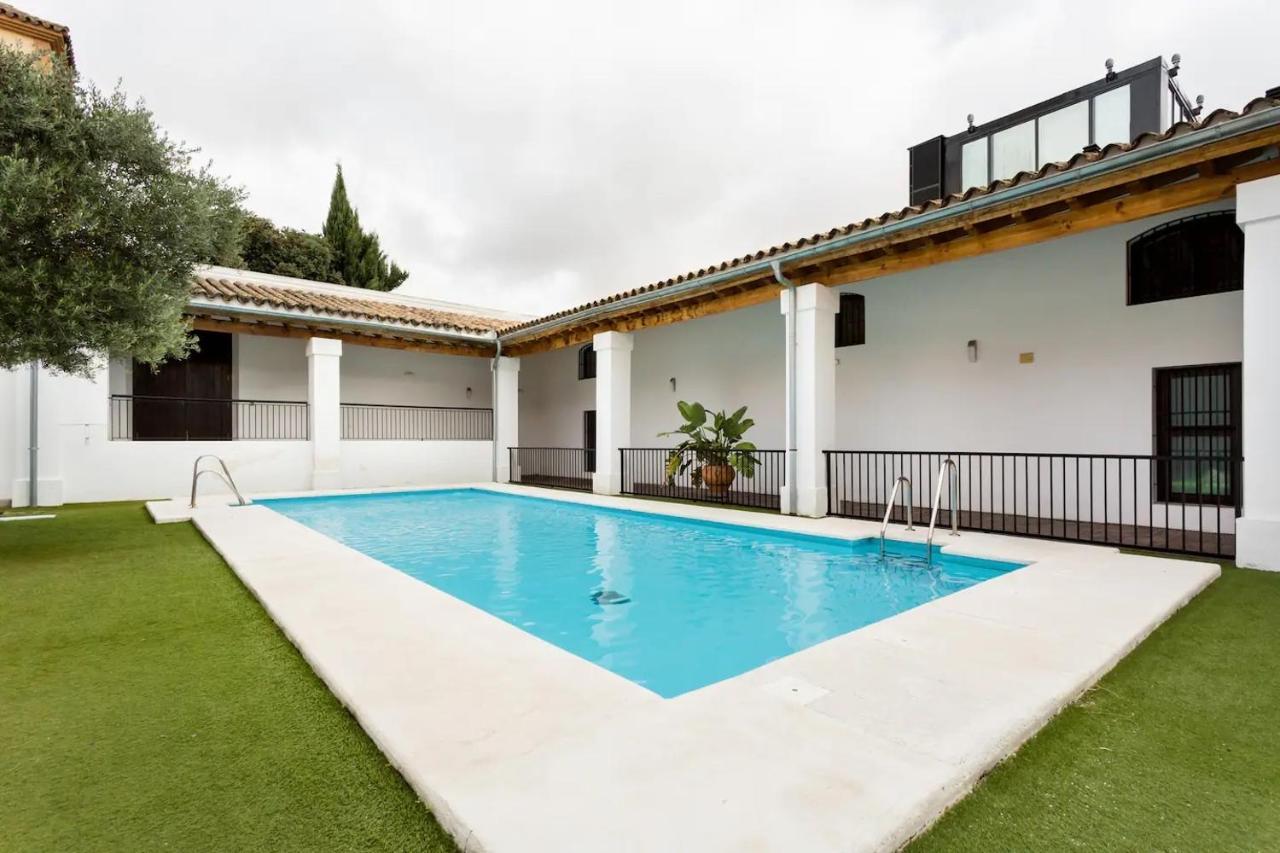 Artqhost Jerez Huge Loft & Free Parking Apartment Jerez de la Frontera Ngoại thất bức ảnh