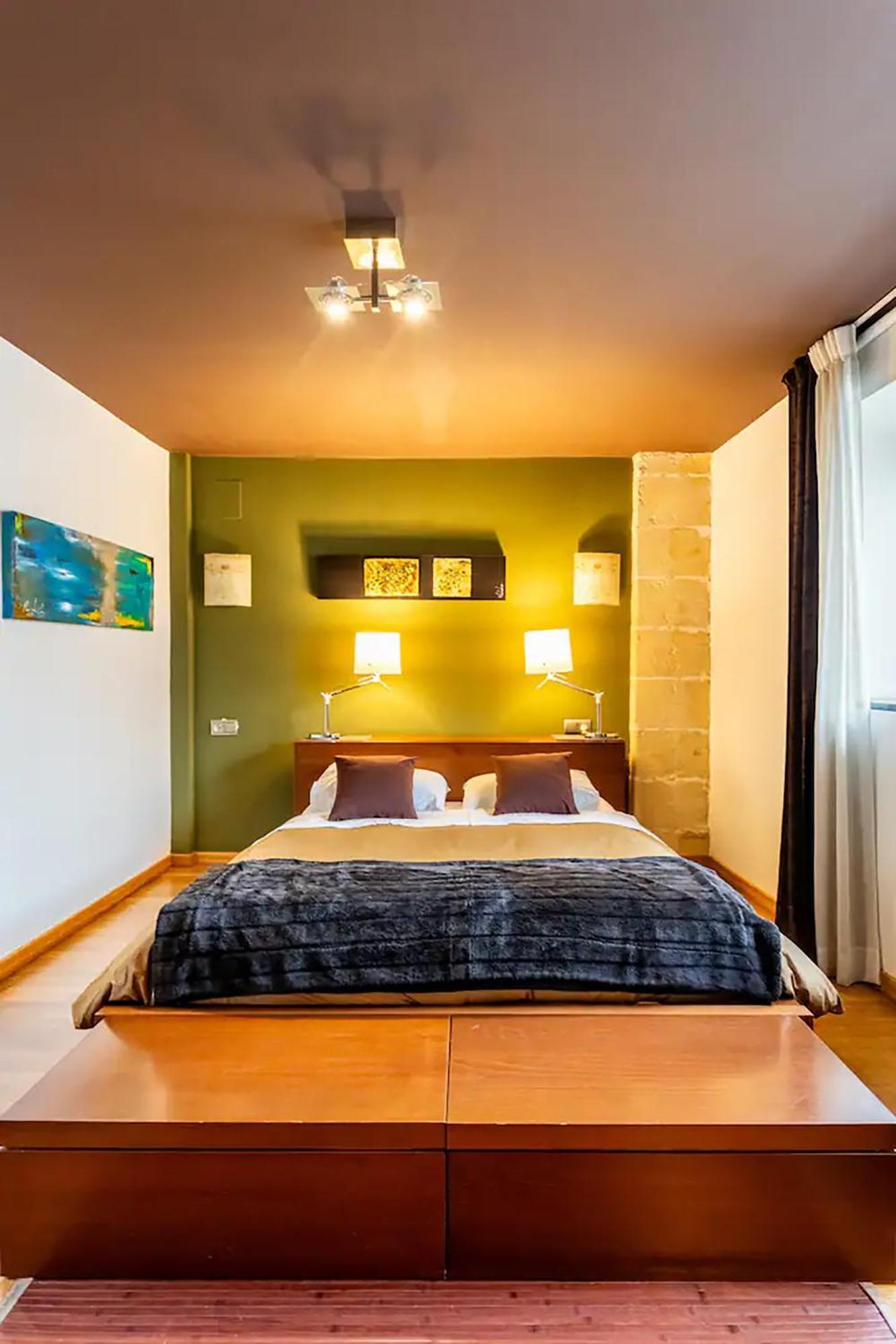 Artqhost Jerez Huge Loft & Free Parking Apartment Jerez de la Frontera Ngoại thất bức ảnh
